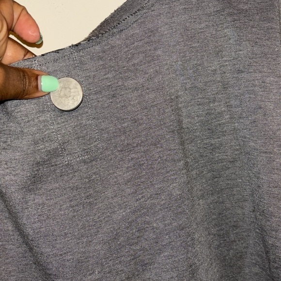 Beulah style grey short sleeves round neck  top Sz M/L - Picture 12 of 16